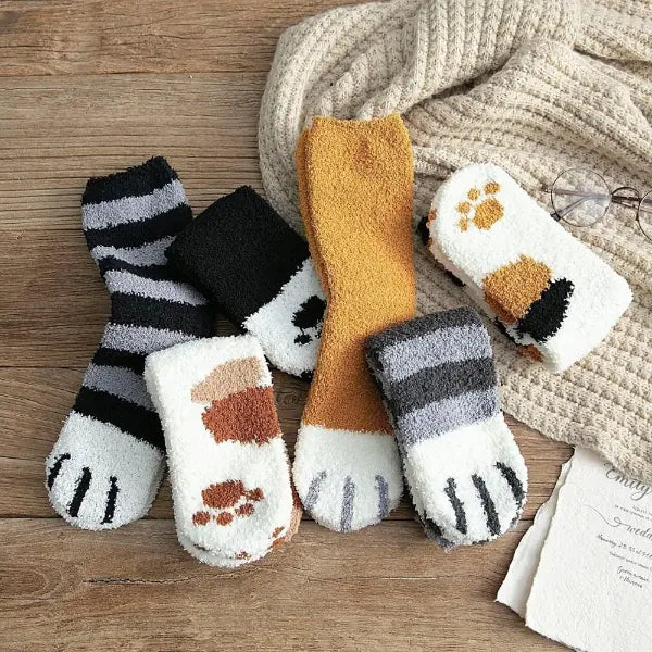 Découvrez Nos Chaussettes Pattes de Chat : Alliez Confort et Discrétion