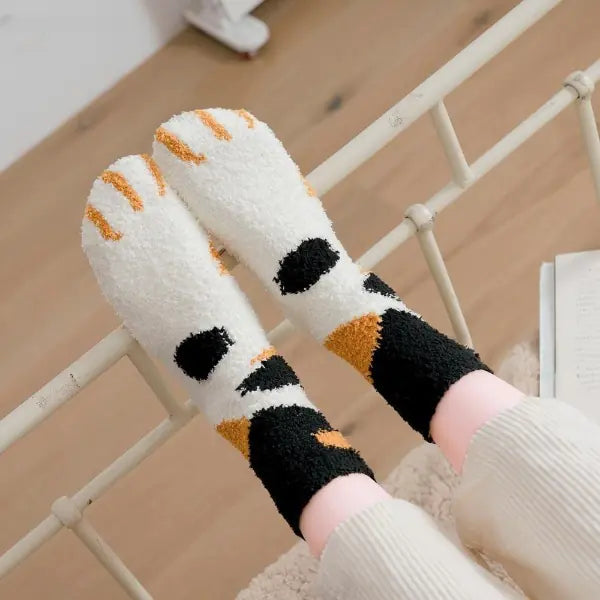 Découvrez Nos Chaussettes Pattes de Chat : Alliez Confort et Discrétion